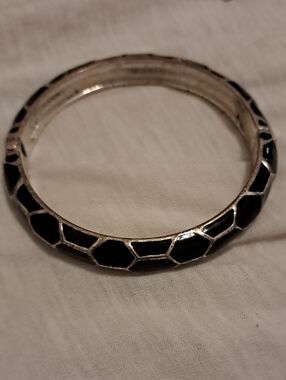 Black Enamel Geometric Bangle Bracelet - Women's Fashion Jewelry
